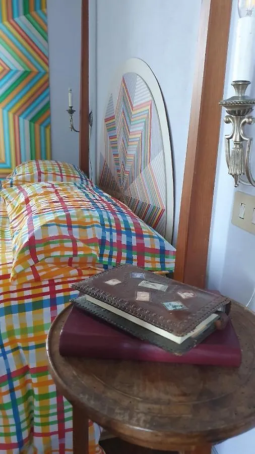 Πανσιόν Suite With Terrace And Loft With Garden In Milan Naviglio Pavese