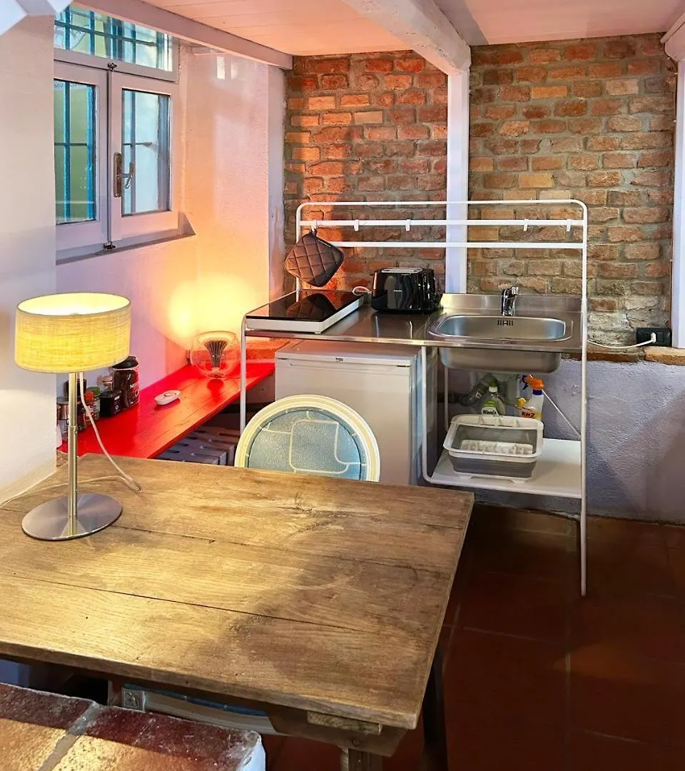 Suite With Terrace And Loft With Garden In Milan Naviglio Pavese 0*,