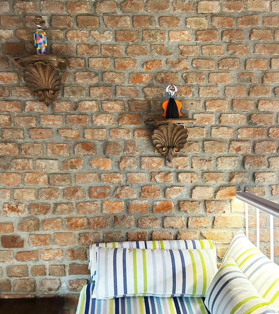 Guest house Suite With Terrace And Loft With Garden In Milan Naviglio Pavese Italy