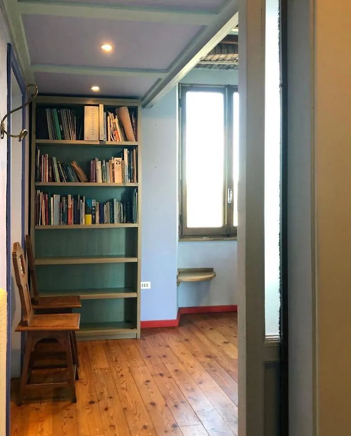 Suite With Terrace And Loft With Garden In Milan Naviglio Pavese Guest house